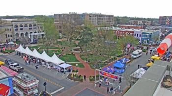 Weather camera view of Walton�s 5 & 10.