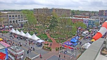 Weather camera view of Walton�s 5 & 10.