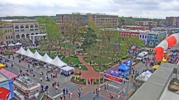 Weather camera view of Walton�s 5 & 10.