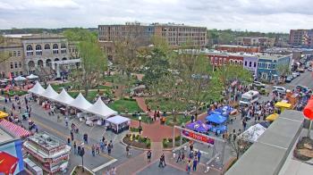 Weather camera view of Walton�s 5 & 10.