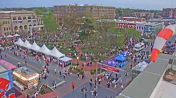 Weather camera view of Walton�s 5 & 10.