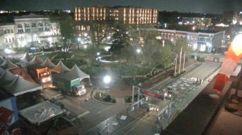 Weather camera view of Walton�s 5 & 10.