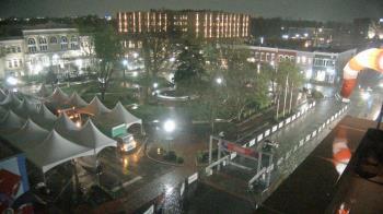 Weather camera view of Walton�s 5 & 10.