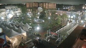 Weather camera view of Walton�s 5 & 10.