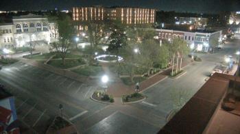 Weather camera view of Walton�s 5 & 10.