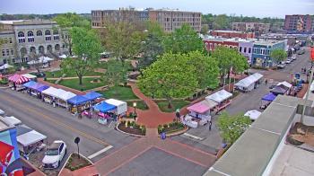 Weather camera view of Walton�s 5 & 10.