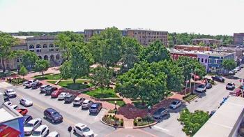 Weather camera view of Walton�s 5 & 10.