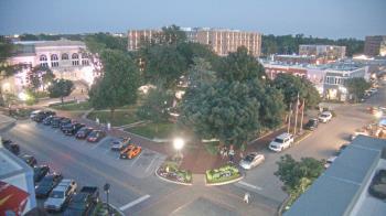 Weather camera view of Walton�s 5 & 10.