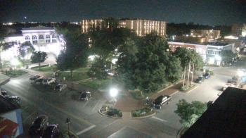 Weather camera view of Walton�s 5 & 10.
