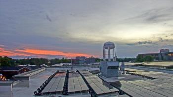 Weather camera view of Walton�s 5 & 10.