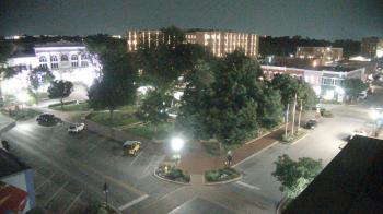 Weather camera view of Walton�s 5 & 10.