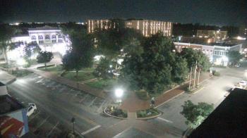 Weather camera view of Walton�s 5 & 10.