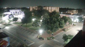 Weather camera view of Walton�s 5 & 10.