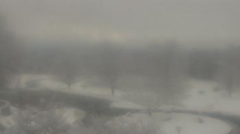 Weather camera view of Big Island Elementary School.