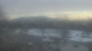 Weather camera view of Big Island Elementary School.