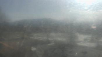 Weather camera view of Big Island Elementary School.