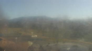 Weather camera view of Big Island Elementary School.