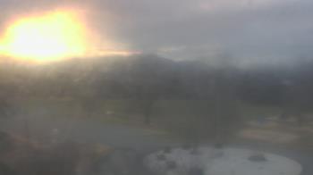 Weather camera view of Big Island Elementary School.