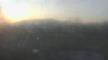 Weather camera view of Big Island Elementary School.