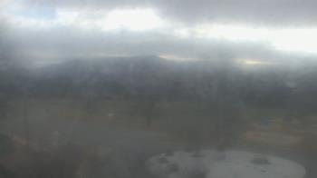 Weather camera view of Big Island Elementary School.