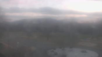 Weather camera view of Big Island Elementary School.