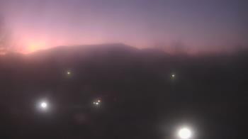 Weather camera view of Big Island Elementary School.