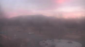 Weather camera view of Big Island Elementary School.