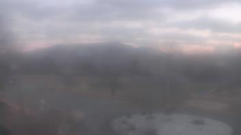 Weather camera view of Big Island Elementary School.