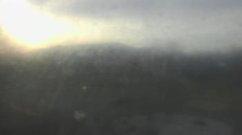 Weather camera view of Big Island Elementary School.