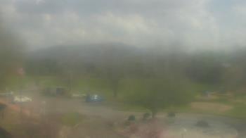 Weather camera view of Big Island Elementary School.