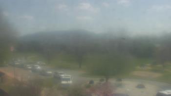 Weather camera view of Big Island Elementary School.