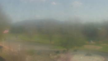 Weather camera view of Big Island Elementary School.