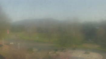 Weather camera view of Big Island Elementary School.