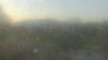 Weather camera view of Big Island Elementary School.