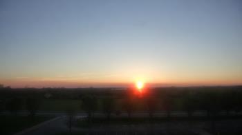 Weather camera view of Fulbright JHS.