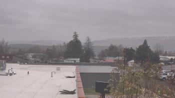 Weather camera view of Bridgeport High School.