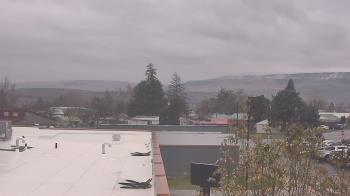 Weather camera view of Bridgeport High School.