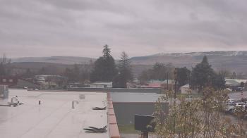 Weather camera view of Bridgeport High School.