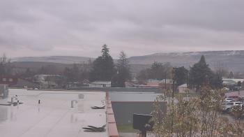 Weather camera view of Bridgeport High School.