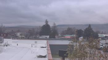 Weather camera view of Bridgeport High School.