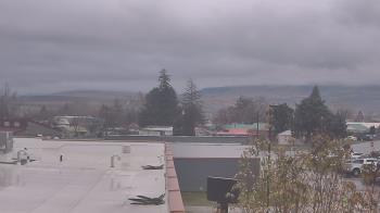 Weather camera view of Bridgeport High School.