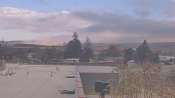 Weather camera view of Bridgeport High School.