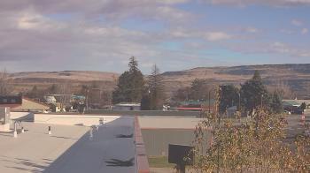 Weather camera view of Bridgeport High School.