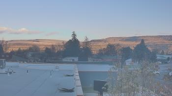 Weather camera view of Bridgeport High School.