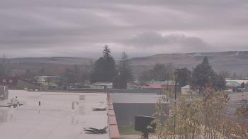 Weather camera view of Bridgeport High School.
