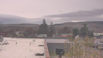 Weather camera view of Bridgeport High School.