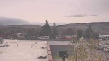 Weather camera view of Bridgeport High School.