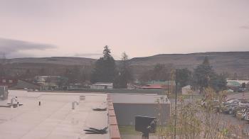 Weather camera view of Bridgeport High School.