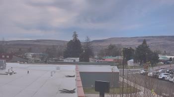 Weather camera view of Bridgeport High School.