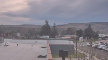 Weather camera view of Bridgeport High School.